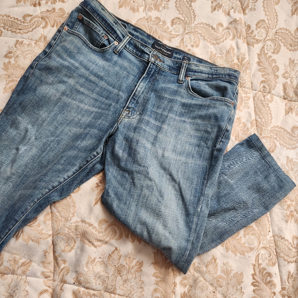 Blue Jeans Size 36 Lucky Brand